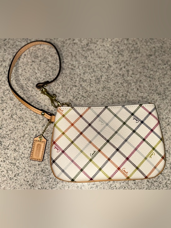 Coach Handbags - Coach Peyton Tattersall Plaid Wristlet